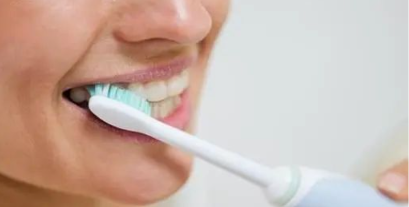 选购电动牙刷别再盲目跟风！专家测评告诉你如何选择-微丽宝